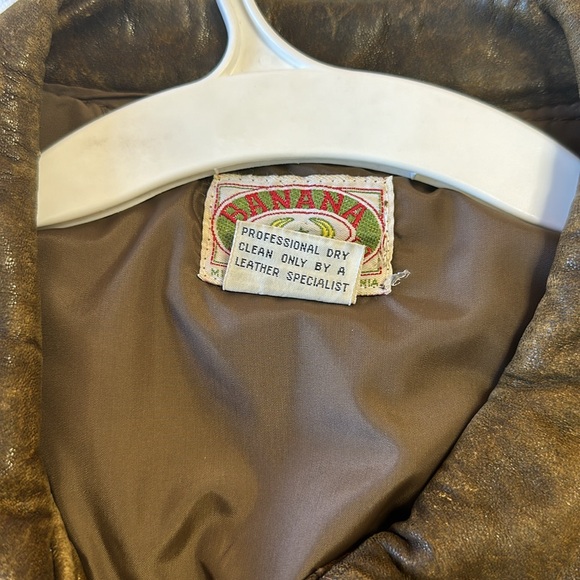 Vintage 90’s Banana Republic Brown Leather Bomber Jacket Size 44L SOFT! - Picture 13 of 14